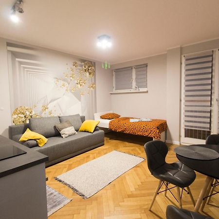 Happy Apartments Old Town 弗罗茨瓦夫 外观 照片