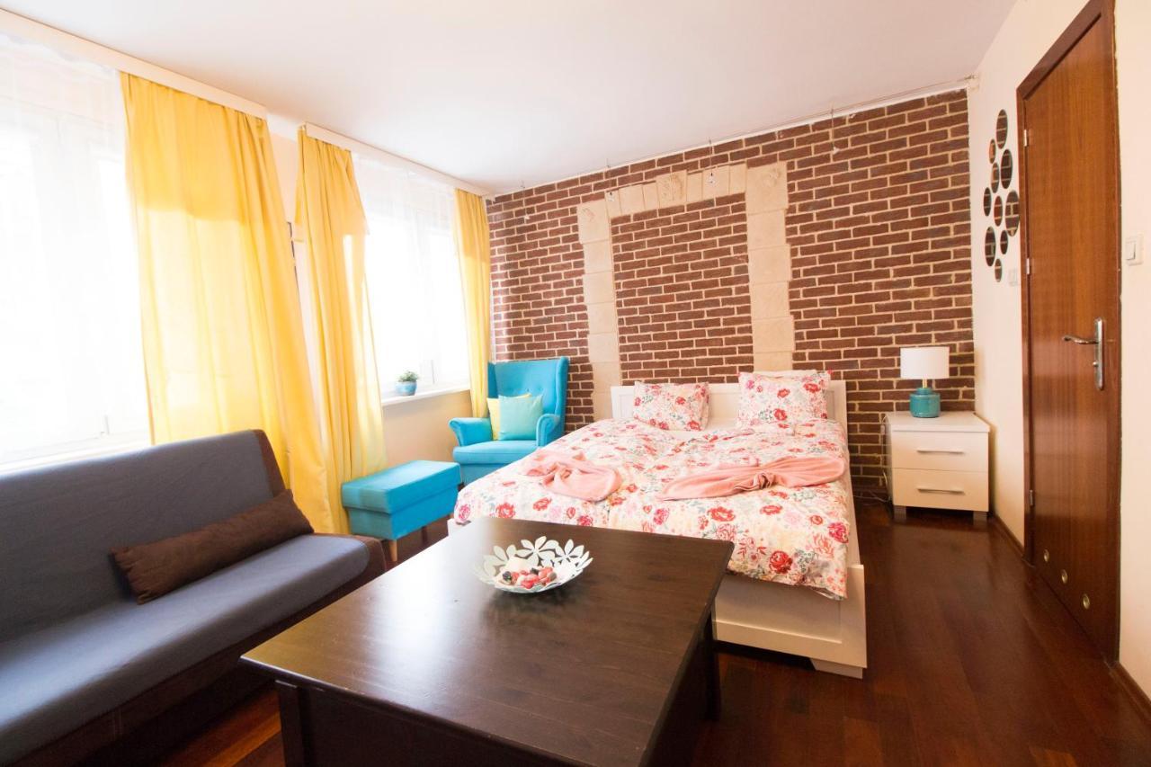 Happy Apartments Old Town 弗罗茨瓦夫 外观 照片