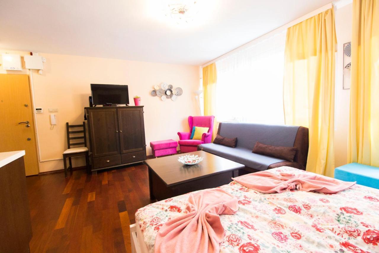 Happy Apartments Old Town 弗罗茨瓦夫 外观 照片